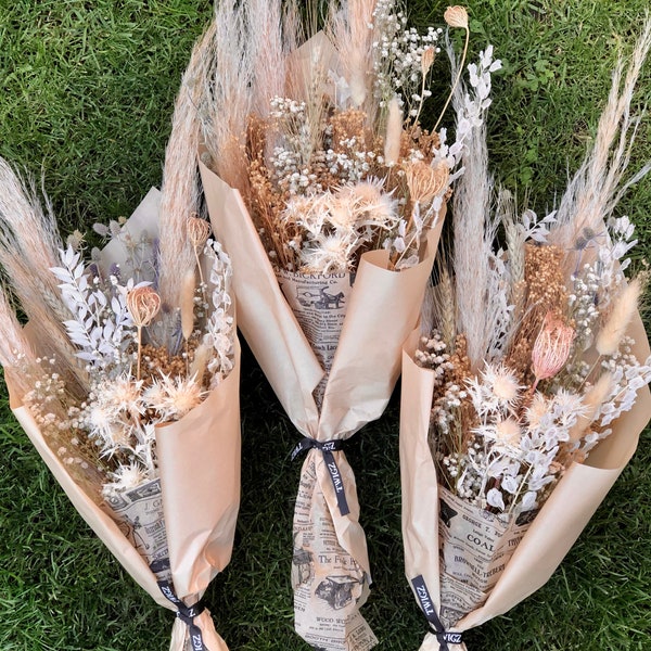 Dried Flower Bouquet, Dry Flower Bouquet, Boho Floral Arrangement, Pampas Grass, Rustic Natural and White Bleached Preserved Flowers,