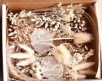 Boho Dried Flower Craft Box, Mixed Dried Flowers, Cake Decor, Table Decor, Bud Vase Flowers, Craft Supply, Resin Art,  Natural Real Flowers