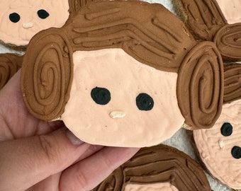 Princes Leia hard dog treat