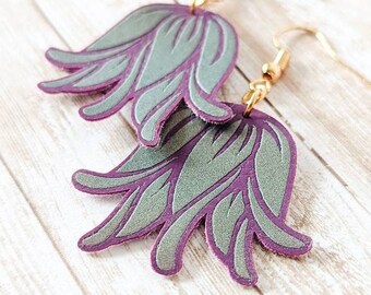 Purple Iridescent Upside-down Tulip Faux Leather Earrings, Pink and Purple, Color Changing, Purple Floral, Hanging Flower - Hypoallergenic