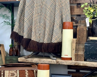 Vintage 1970s Country Place Wool Poncho