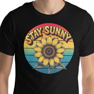 Retro Sunflower T-Shirt: 70s Groovy Graphic Tee - Stay Sunny