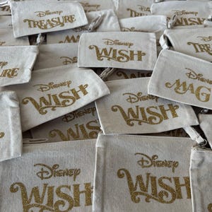 Disney-Inspired Fish Extender Bag Gifts