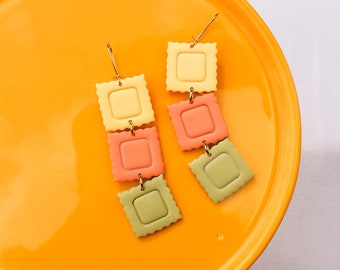 Raviolo | tri-colour ravioli earrings | pasta Polymer Clay earrings | kitsch camp earrings | ravioli pasta lever back Italian food earrings