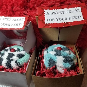 Christmas cupcake socks, gift, birthday, get well,  cancer gift, surgery, party favs, hospital gift, foot surgery, valentine&#39;s, baby shower