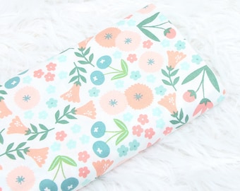 Floral Fabric, 100% Cotton Fabric, Flower Fabric, Dressmaking Patchwork Crafts, Face Mask Fabric, Fabric by the Half Yard