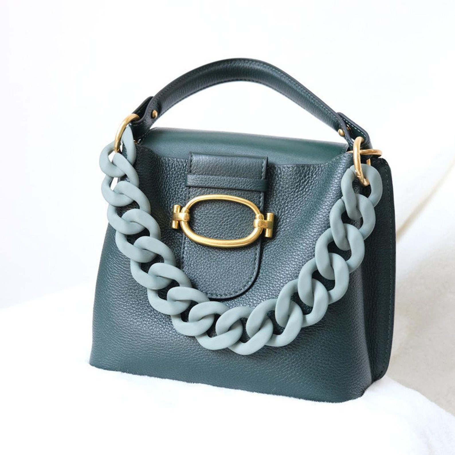 acrylic chain purse