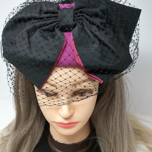 Vintage "Michael Howard" 100% Wool Fuchsia Deep Pink Pillbox Hat with Black Netting and Black and Fuchsia trimmed Bow. FS Lower US Only.