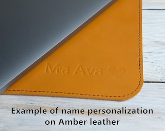 Personalization of the finished leather product, Free personalization, Free engraving