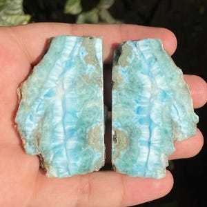 Larimarplaat, Larimar ruw, Larimar ruw, Ruwe larimar, Larimarplaat, Larimarsteen, Atlantis-steen, Larimar van hoge kwaliteit, Gepolijste plaat