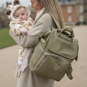 Grüner Wickelrucksack, Krankenhaustasche, Babypartygeschenk, wasserbeständig, Vegan Leder Baby Mom Bag, preisgekrönt, neue Mutter Geschenk