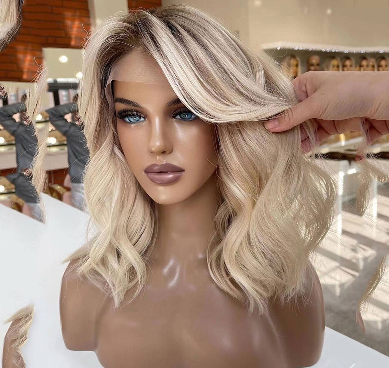 Ash blonde wig sale short