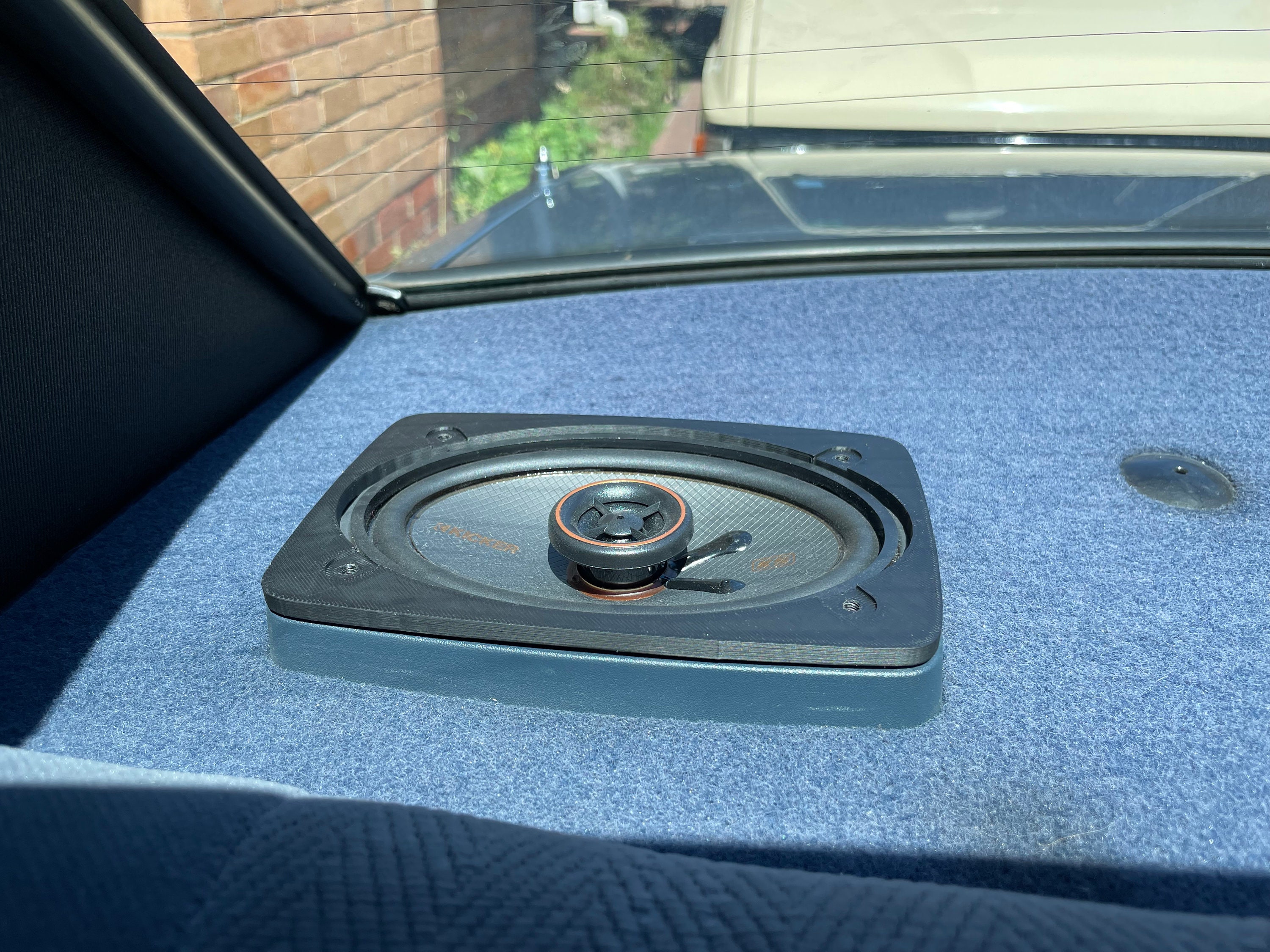 Alpine SXE-4625s Coaxial Speaker Kit For BMW 5 Series E28 (1981-1988) – 150W Max, Footwell Fit
