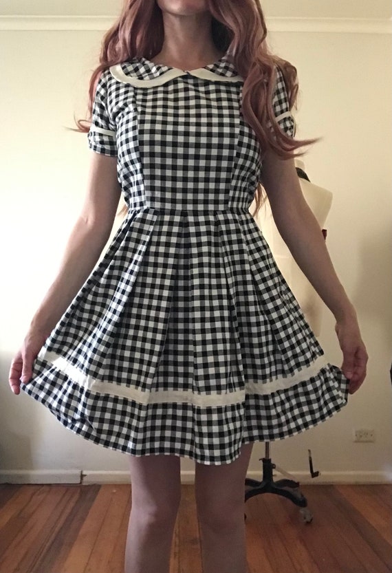 Lovely checkered dress with Cute Peter pan collar