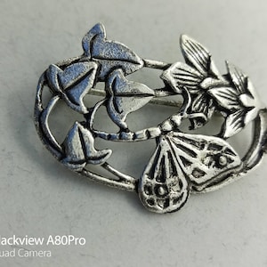 Sweet Vintage 1980s Silver Plated Pewter Dragonfly & Flower Brooch Signed Masj &#39;86
