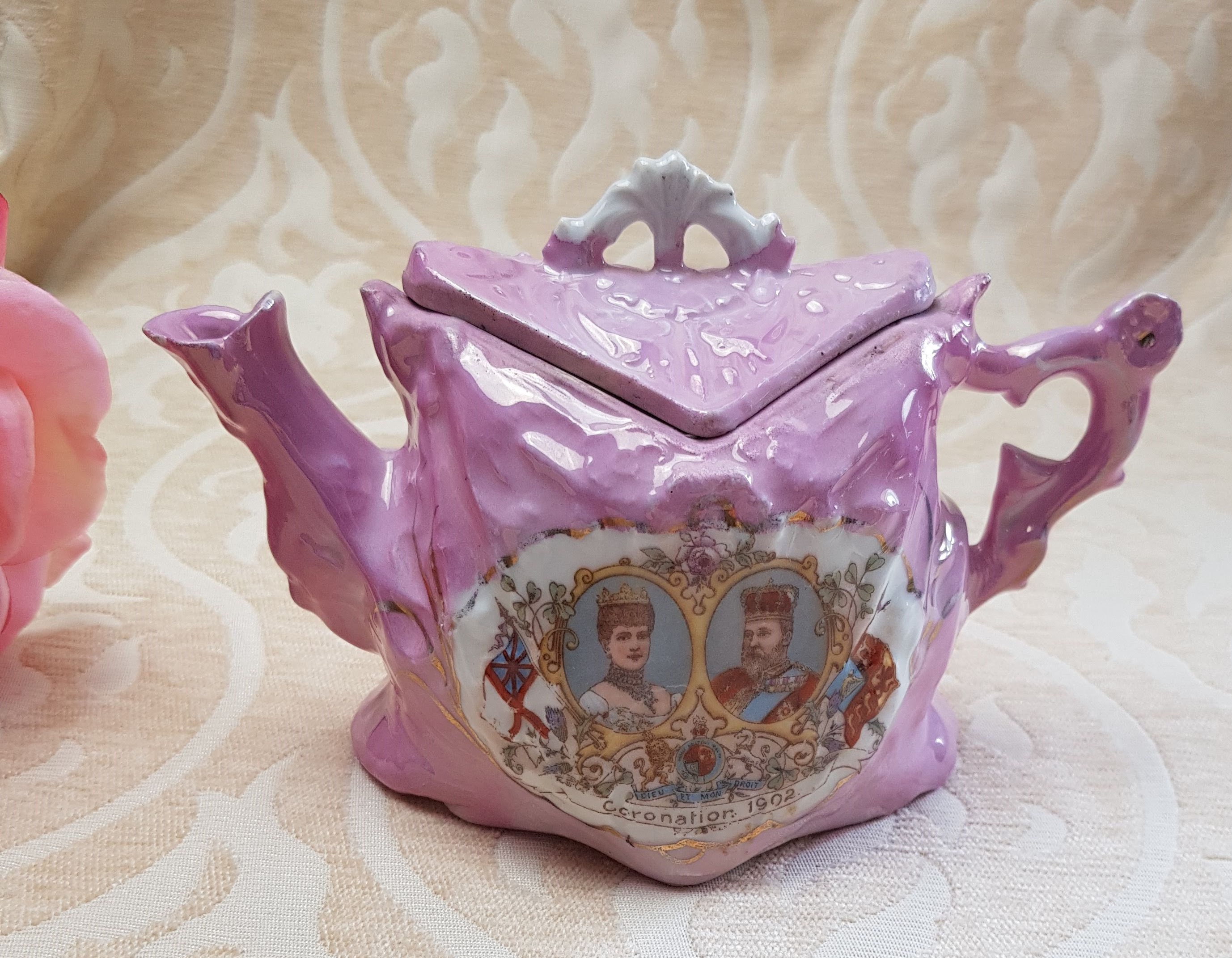 Pink Luster Gold Teapot