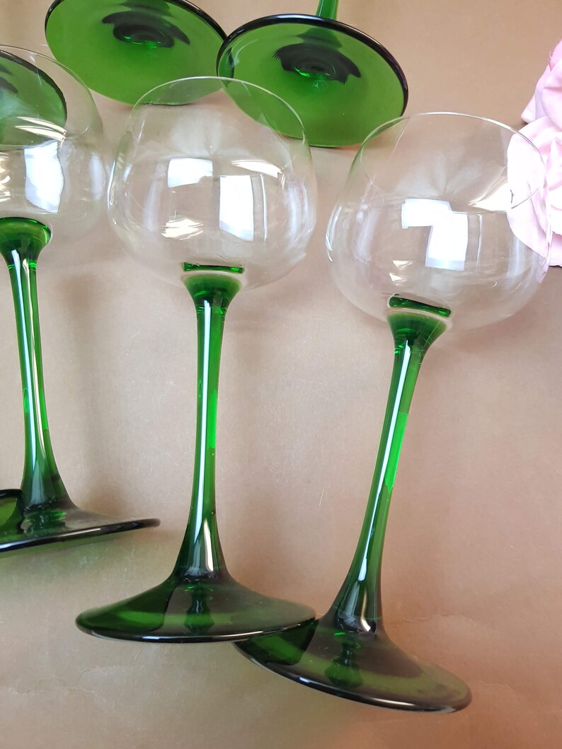 Vintage Luminarc 1970s Tall Green Stemmed Wine Glasses Set of 8 Mid