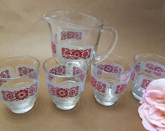 1960s 1970s red flower power pattern on white band glass jug and glasses set | Mid-century Jug and Glasses Set