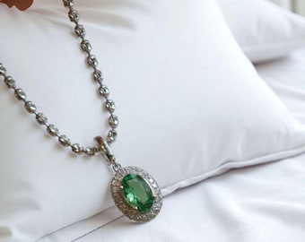 Solid platinum Pt950 oval Olivine Pendant charm /Solid platinum exquisite dazzling moissanite pendant for Women