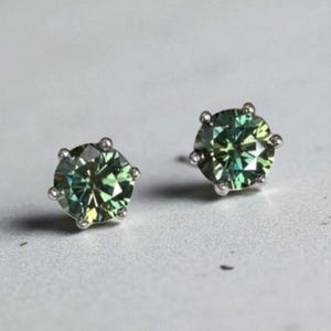 Real solid Platinum Pt950 Moissanite stud earrings with a Six-Prong setting,platinum backs for Daily Wear for men, women and children