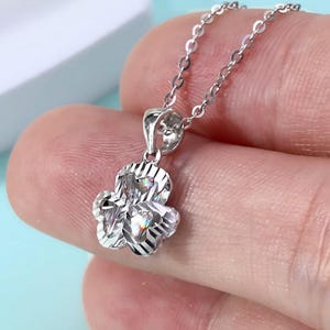 Solid platinum Pt950 sparkle three-leaf clover Pendant charm / Solid platinum Pt950 hallmarked Chain for Women daily wear