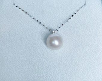 Echtes, massives Platin Pt900, flach polierte Kette, Halskettenset, Süßwasserperlenanhänger (groß, weiß, AAAA) mit Zirkonia-Anhänger und Platinöse.