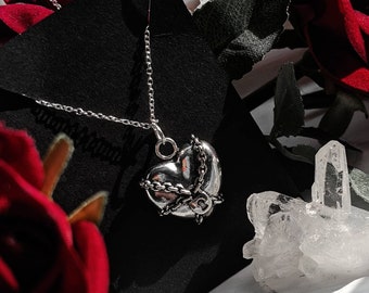 CHAINED UP gothic heart padlock necklace