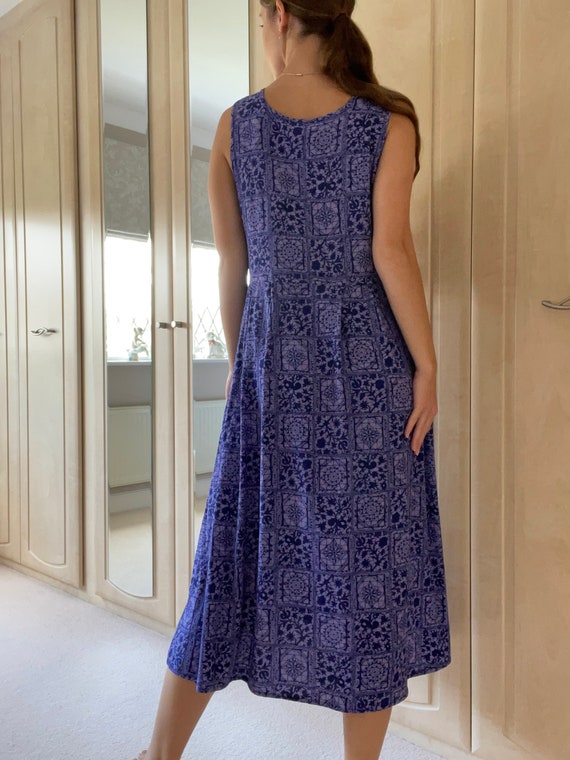 Beautiful Deep Purple Patterned Abstract Print Bu… - image 6