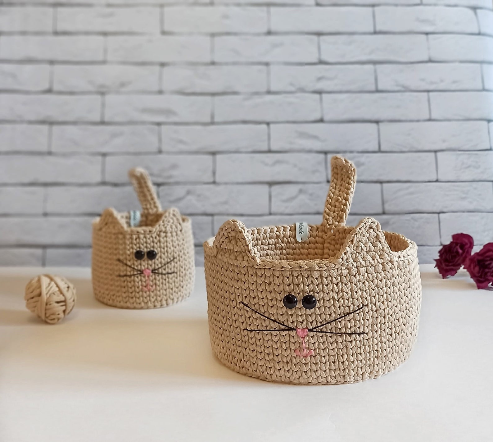 kitten in a basket toy
