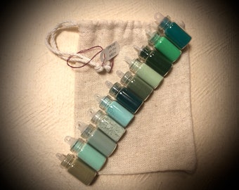 Greens of History Sampler - eleven green dry pigments
