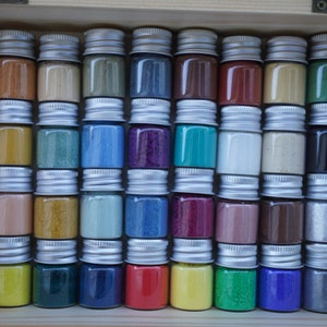 Historical Dry Pigment Box Set - 40 one-tsp bottles