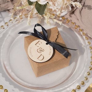 Personalised Wedding Favour Tags and Boxes, Party favours, Wedding Favors, Wedding Guest gift, Wedding Souvenir, Name tag