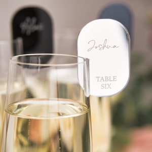 Wedding Escort Cards Wedding Table Decorations Favours Seating Card Wedding Name Card Champagne Flute Charm Wine Glass Escort Card