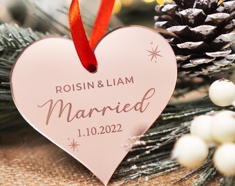 Adorno navideño personalizado para la primera Navidad de casados, Sr. y Sra.