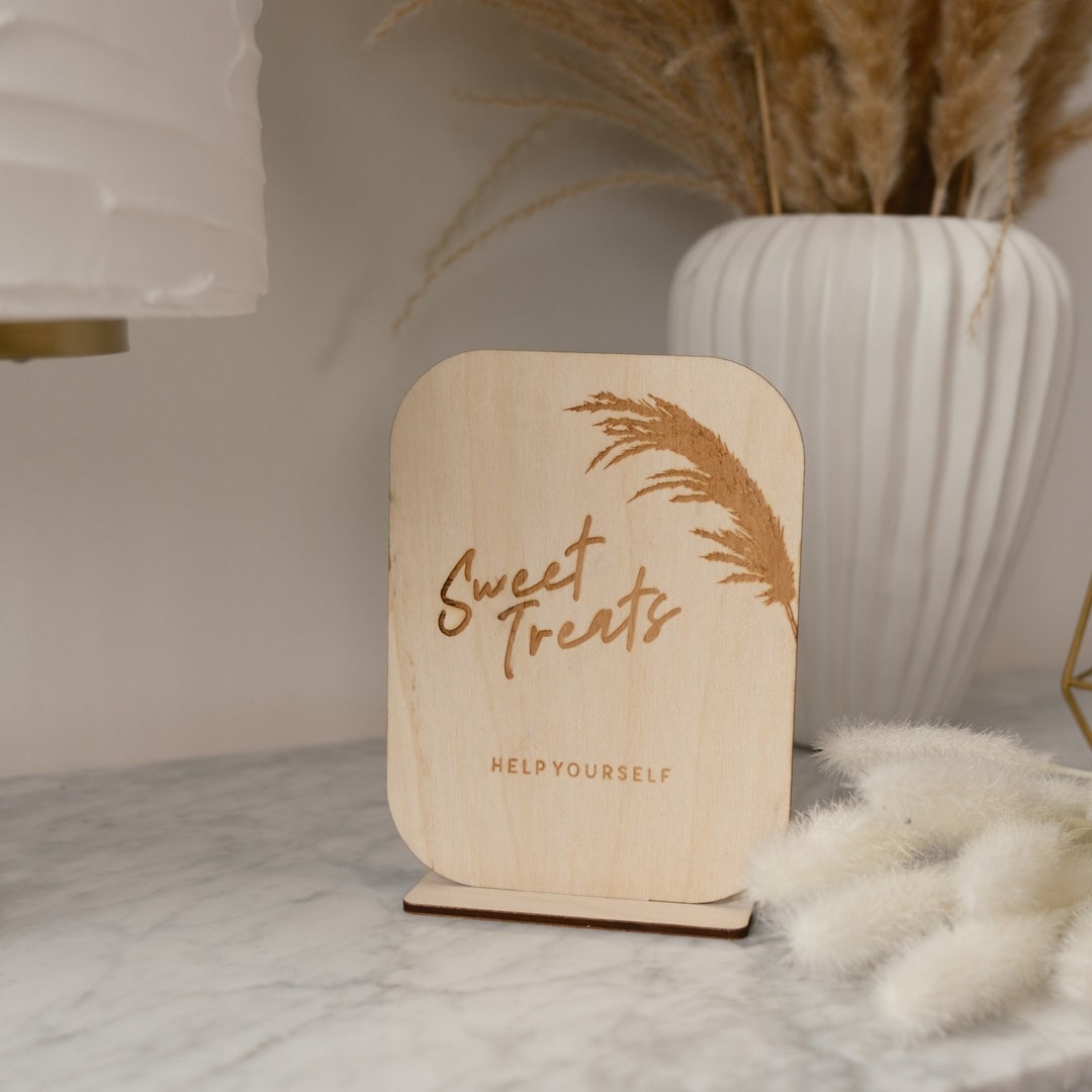 Very Sweet Sign Love is Sweet Treat Sign With Stand, Acrylic Wedding Favor Signage - Etsy