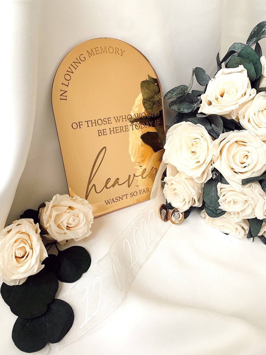 In Loving Memory Wedding Sign With Stands Memorial Acrylic Arch Wedding ...