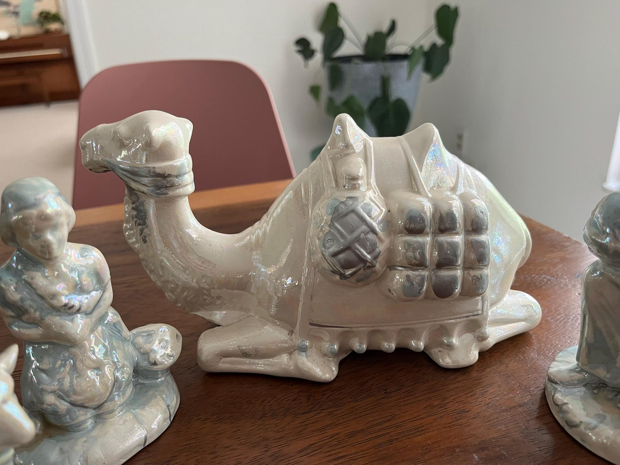 Vintage HOLLAND Mold Nativity Set Scene Pearlescent Ceramic MCM 4 Piece