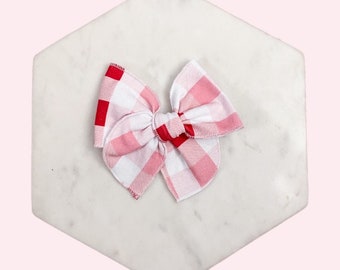 Plaid bow, christmas bow, bow, baby bow, hair clip, baby headband, fable bow, hemmed bow