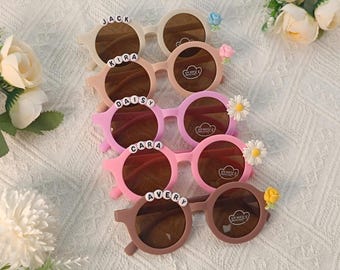Lunettes de soleil personnalisées pour enfants, cadeau tout-petit, cadeau enfant, cadeau bébé, articles de fête pour enfants, cadeau d'anniversaire pour bébé fille garçon,