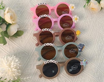 Lunettes de soleil personnalisées avec nom pour filles-Lunettes de soleil pour tout-petits-Lunettes de soleil à fleurs de marguerite-Lunettes de soleil pour enfants mignons, cadeau bébé fille, cadeau bébé garçon