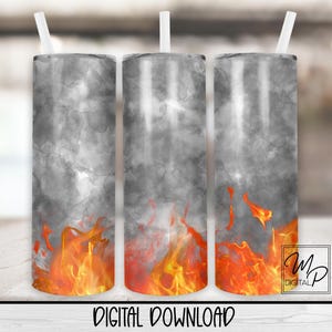 Puede incluir: Un diseño de sublimación para un vaso de 20 oz con un fondo de acuarela gris y llamas naranjas en la parte inferior.