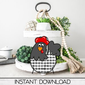 Buffalo Plaid Chicken PNG Design per la sublimazione di oggetti a vassoio a più livelli, orecchini, strofinacci, download digitale
