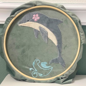 Dolphin Dana Embroidery file applique 16x26