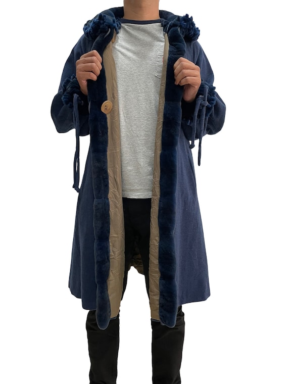 Fendi fur trimmed clearance shawl