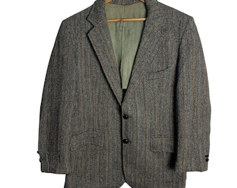 Celtic Tweed | Mcdonagh Green Herringbone Tweed Jacket | Irish