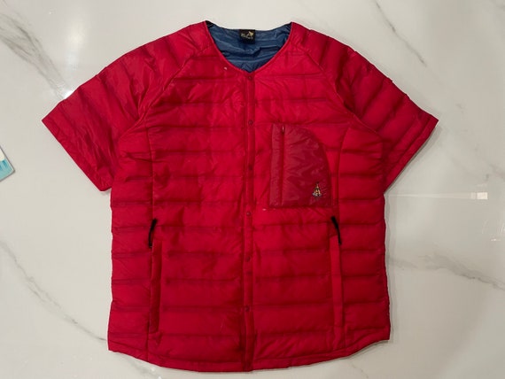 Piumino leggero Go Slow Caravan Piumino leggero a maniche corte