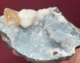 chalcedony geode, chalcedony gem specimen, blue gem, rocks and minerals, gems and minerals