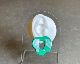 Handgemachte Ohrringe aus Polymer Clay | Abstrakte Ohrringe, grün, Titanium Ohrstecker