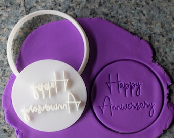 Happy Anniversary Cookie Cutter And Embosser - 6.5cm Round U2013 Cookie