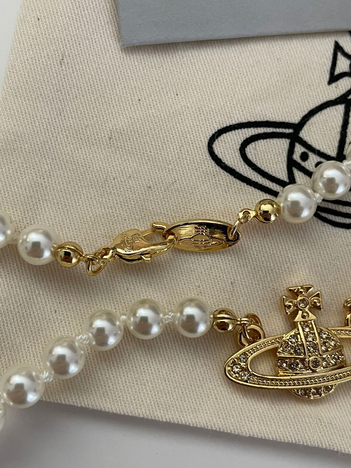 Vivienne westwood gold mini bas relief choker necklace Clearance